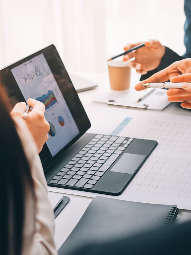 Servicios de gestoría administrativa en Vilagarcía